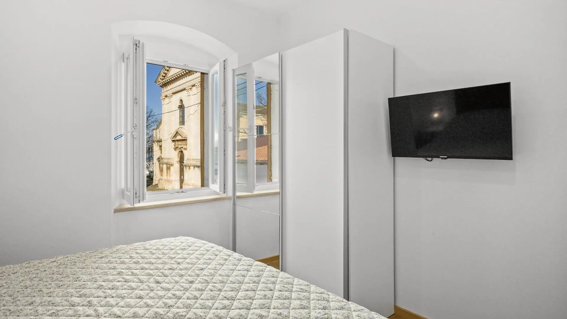 Old Tower Center Apartment 2 Pula